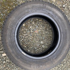 215/65/16ダンロップの画像