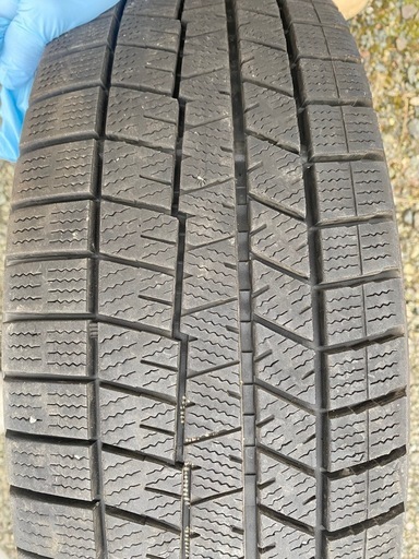 215/65/16 スタッドレス