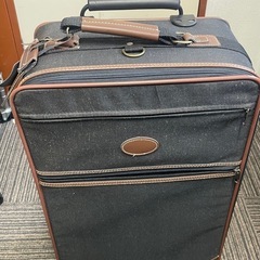 キャリーケース ブラック キャリーバッグ  スーツケース キャリーケース キャリーバッグ ブラック 旅行 出張の画像