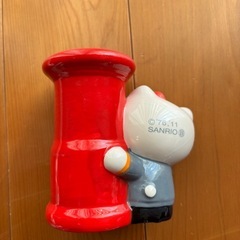 ハローキティ貯金箱 の画像