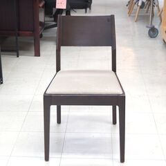 ダイニングチェア　OLIVER　リユース品　価格　3,300円　在庫47脚の画像