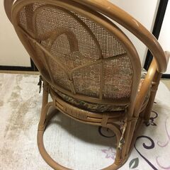  【引き取り限定。置き配。越前市】籐椅子　Bの画像