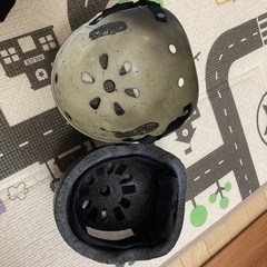 ヘルメット訳ありの画像
