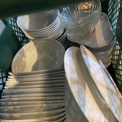大量　食器　無料の画像
