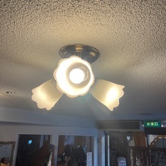 【昭和レトロ✨】スズランモチーフシャンデリアの画像