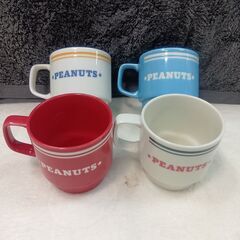 海外・日本製品のサルベージ品　スヌーピー　スタッキングマグ４個セット　単品販売不可の画像