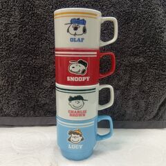 海外・日本製品のサルベージ品　スヌーピー　スタッキングマグ４個セット　単品販売不可の画像