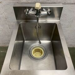 ステンレス製 1槽シンク 水栓付き W450×D600×H990 厨房 厨房機器 店舗 店舗用品 中段付 流し台  業務用 ステンレスシンク A0811YGの画像