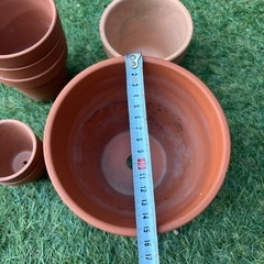 素焼鉢の画像