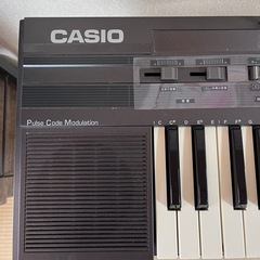 カシオ　
キーボードの画像