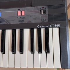 カシオ　
キーボードの画像