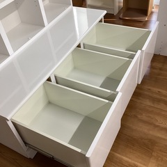 ベンチ付き本棚【町田市再生家具】　252272の画像