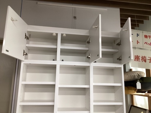 ベンチ付き本棚【町田市再生家具】　252272