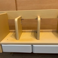 本棚・机の画像