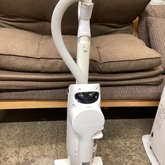 万代店 東芝 サイクロン式 スティッククリーナー 2015年製 VC-Y70C コード有りの画像