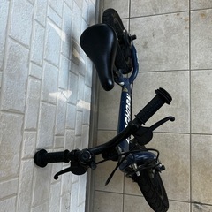 足蹴りバイク、COGHORN（ストライダー類似品）の画像