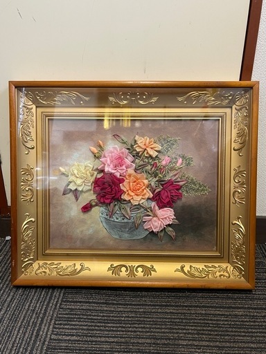 リボンで刺繍された3D絵画　花瓶に入ったバラの花束 バラ インテリア 花　 絵画 額装 薔薇 美術品 真作