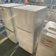 【リサイクルサービス八光】2017年製　ハイアール　JR-N121A-W 冷蔵庫 ホワイト [121L /2ドア /右開きタイプ]の画像