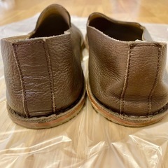 アダムエロペ　ブラウン レザー スリッポン　ステッチダウンスリッポンの画像