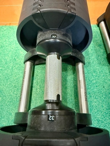 フレックスベル スタンダード（4kg刻み） 32kg 2個セット 9段階調整 FLEXBELL アジャスタブル ダンベル 可変式 ダイ