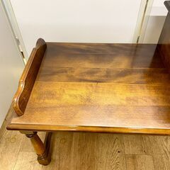 ☆江別市『かいとるどう』★カリモク コロニアル テレフォンベンチ チェア 木製 電話台 FAX台の画像