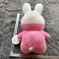 イヤイヤちゃんぬいぐるみの画像