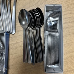 カトラリー　スプーン　フォークの画像