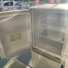 【リサイクルサービス八光】2016年製　シャープ 137L 2ドアノンフロン冷蔵庫 keyword キーワードホワイト SJ14E3KWの画像