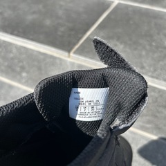 asics（アシックス）レーザービーム　22cmの画像