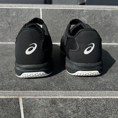 asics（アシックス）レーザービーム　22cmの画像