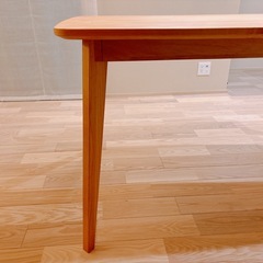 モモナチュラル　ダイニングテーブル　135cmの画像