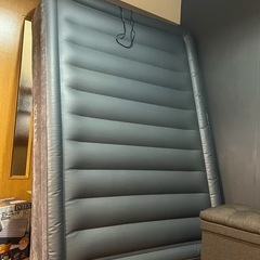 INTEX エアーベッド ダブルサイズの画像