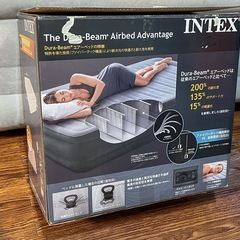 INTEX エアーベッド ダブルサイズの画像