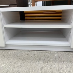 【軽トラック無料貸出！】ニトリ　テレビ台2枚扉ホワイトの画像