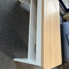 マルチテーブルの画像