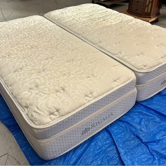 ✨ 高級キングスダウン レガリア マットレス シングル2枚セット – ¥77,000  🚚 配達・現品確認・寝心地お試しOK の画像