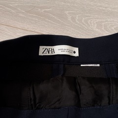 ZARA 金ボタンハイウェストショートパンツの画像