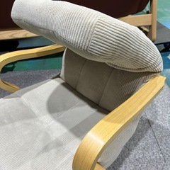 アイリスオーヤマ　回転座椅子 
座椅子【中古　美品】 の画像