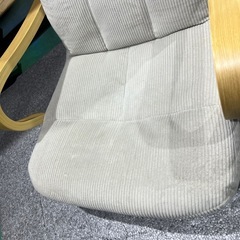 アイリスオーヤマ　回転座椅子 
座椅子【中古　美品】 の画像