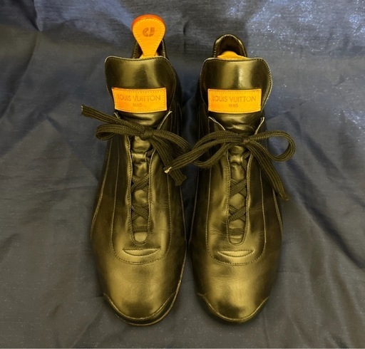 【ルイヴィトン】本革 スニーカー ブラック