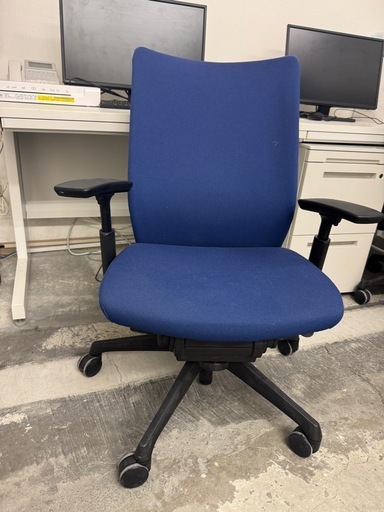 オフィス家具