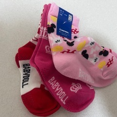 【取引中】BABYDOLL ディズニー 新品✨靴下の画像