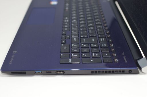 中古良品ノートパソコン 東芝 P2-T8RD-BL 第11世代 i7 爆速SSD1TB メモリー16GB 無線内蔵 Bluetooth