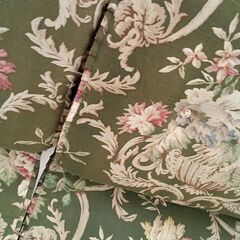 リユースのサカイ栃木店★ジモティ割あり★ カリモク ソファー（コロリアル　セパレートタイプ） 柄×ブラウン W130×D68×H76 クリーニング済み TC11480の画像