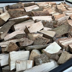 売約済　
薪/楢とみずき(大割、自然乾燥済)の画像