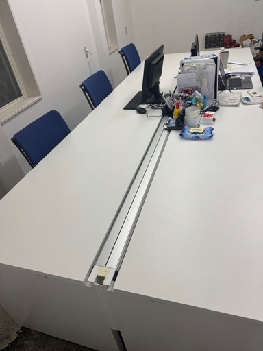 オフィス家具