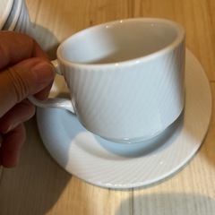 コーヒーカップ&ソーサー1セット200円　12セットあります。の画像