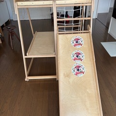子供用クライミングフレーム屋内感覚トレーニング木製滑り台ブランコの画像