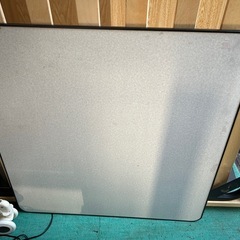 こたつ机の画像