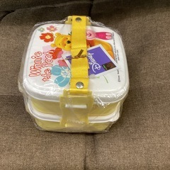 万代店　新品　保管品 くまのプーさん2段弁当セットの画像